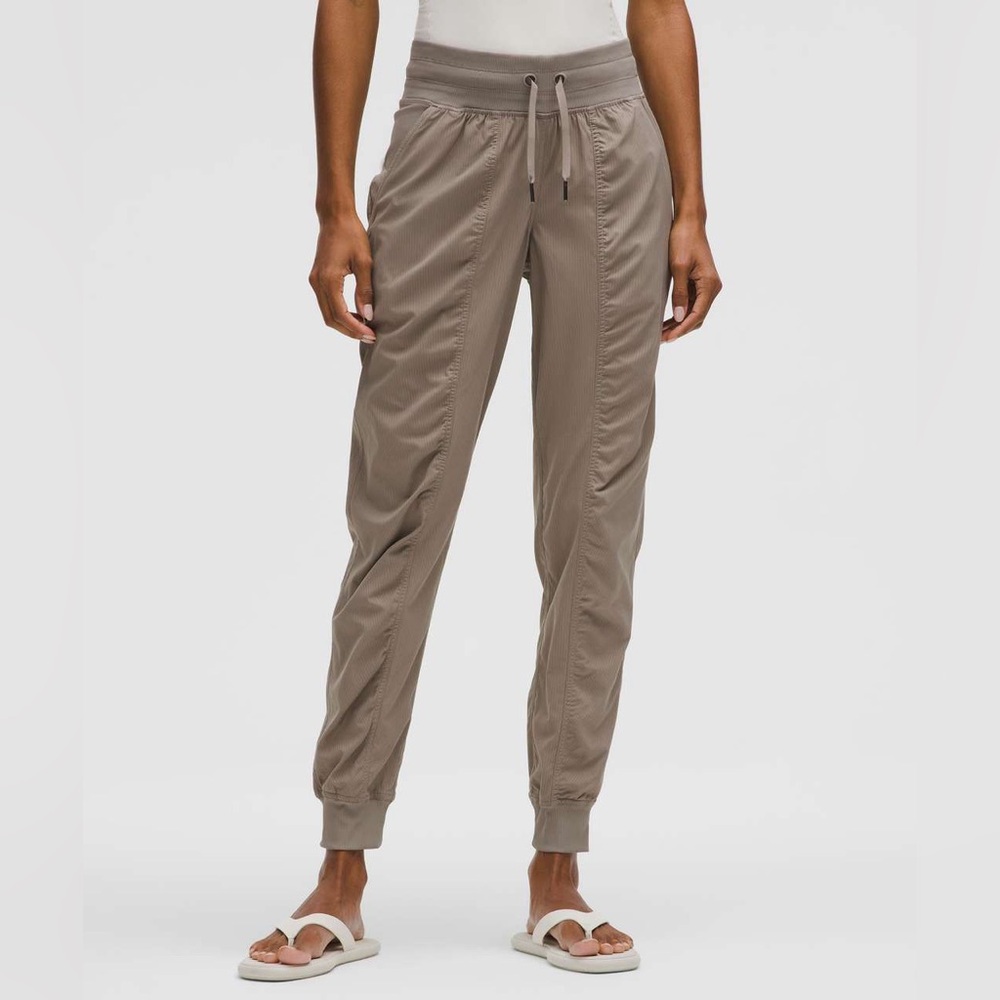 Lululemon Dance Studio Jogger Pant Womens 2  Mid Rise Full Length Tan Brown
